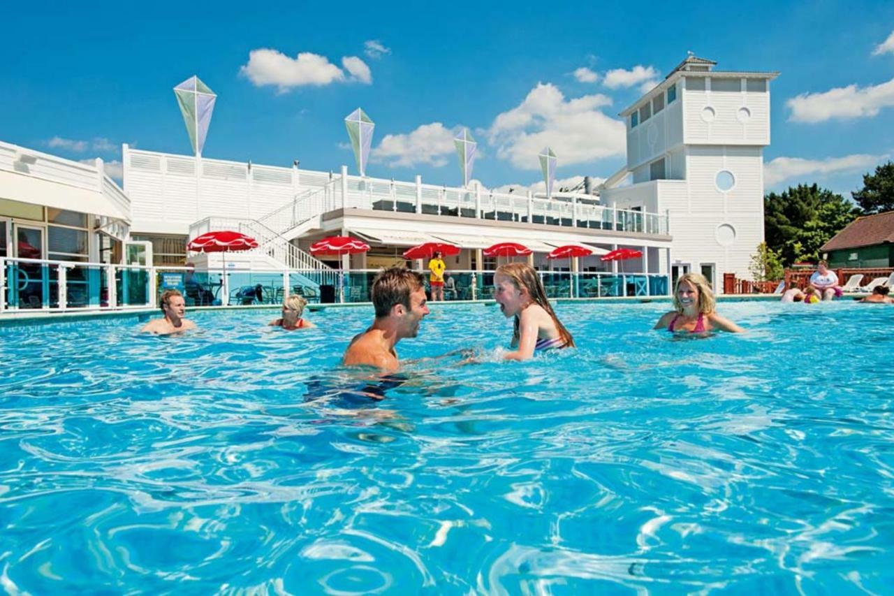 Pine Ridge 59 Rockley Park Poole With Sea View Sleeps Six Hotel Szoba fotó